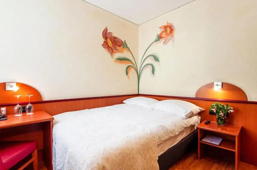 Tailormade Hotel AL GIARDINETTO Biasca - Chambres