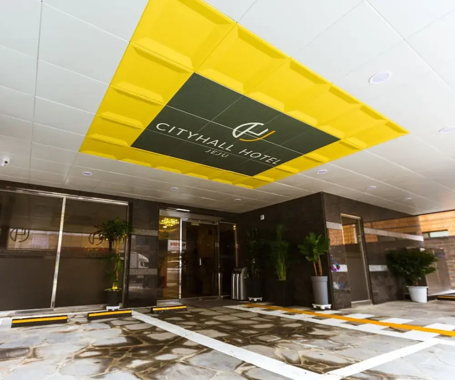 Cityhall Hotel Jeju