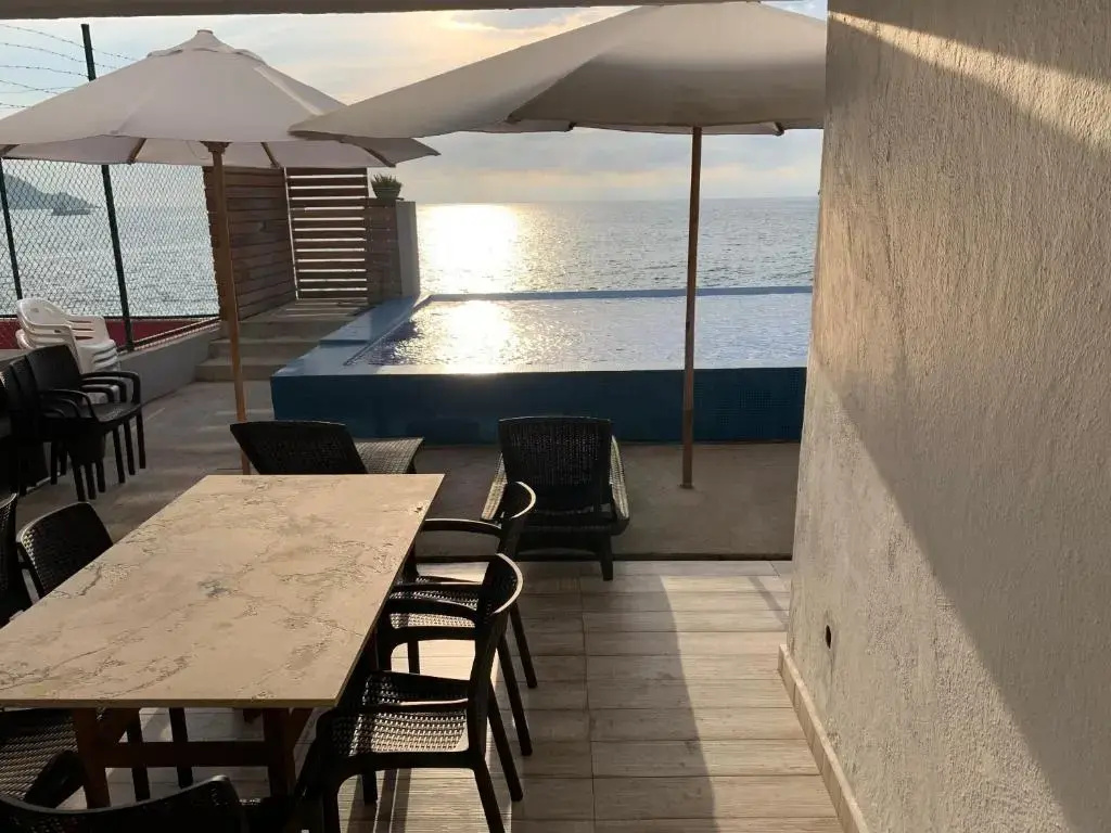 1 Habitacion Loft A Pie De Playa Con Alberca Ideal Parejas