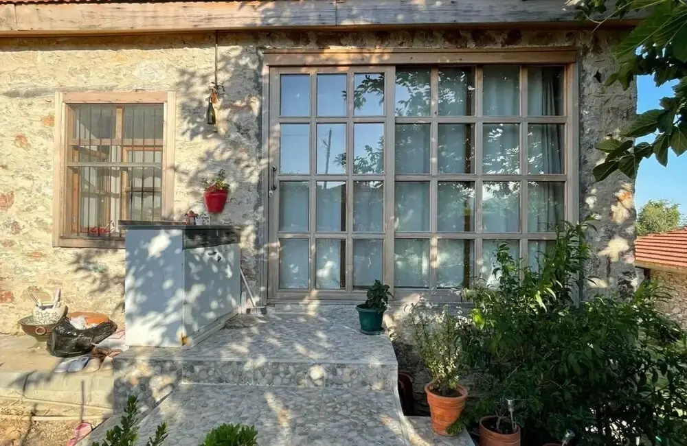 Stonehouse with Sea View and Garden in Bozburun