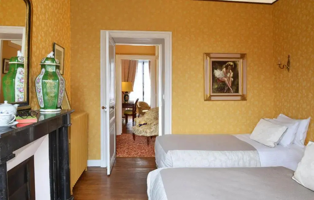 Htel dArgouges - Chambres