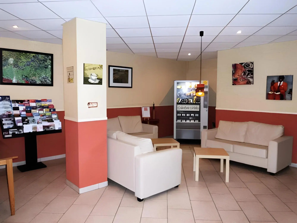 Hotel photo 11