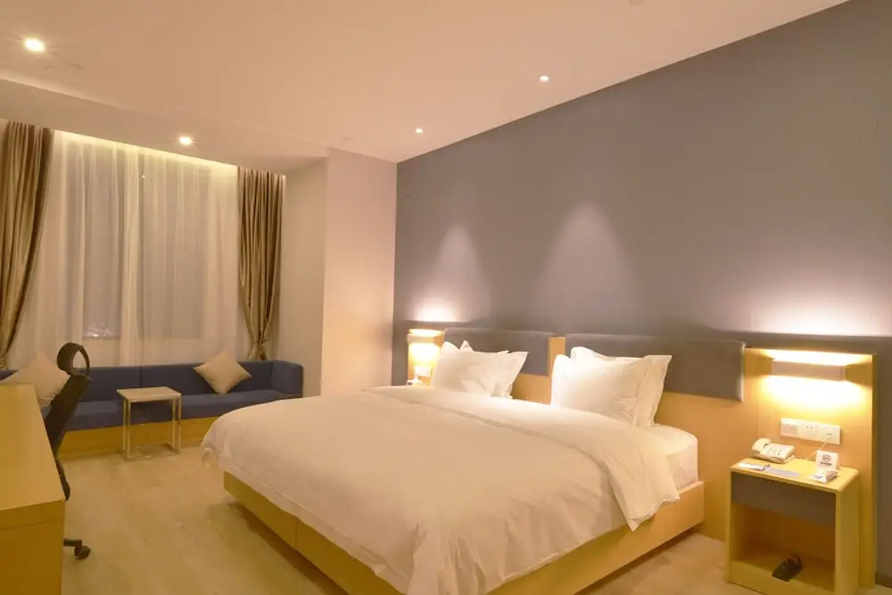 Двухместный номер Standard двуспальная кровать в Holiday Inn Express Jinan Exhibition Center by IHG