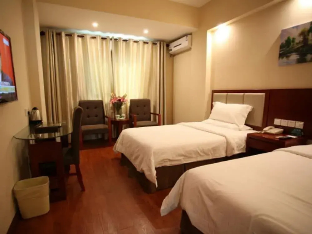 GreenTree Inn Sanya Heping Street Qingren Bridge Express Hotel - Général