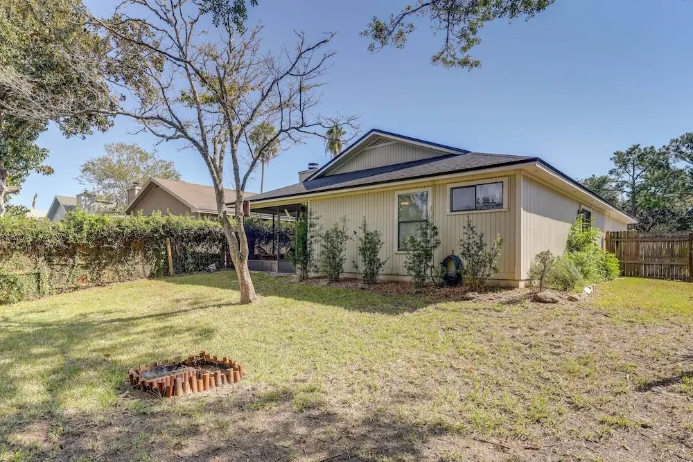 Ponte Vedra Beach Family Home: 2 Mi to Beaches!