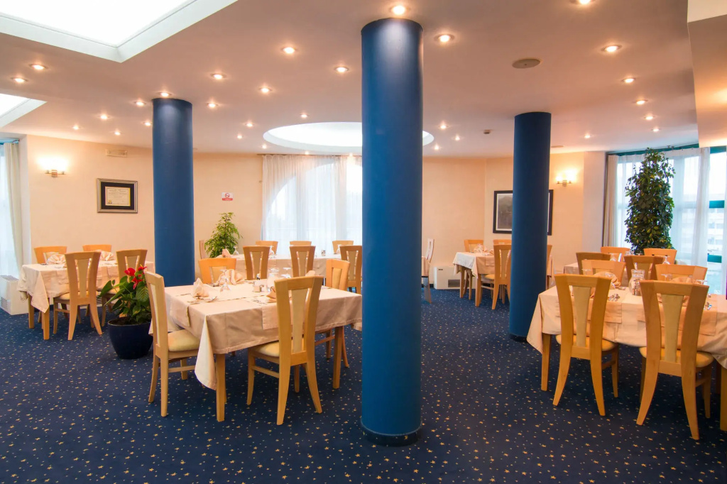 Blue Star Hotel - Général