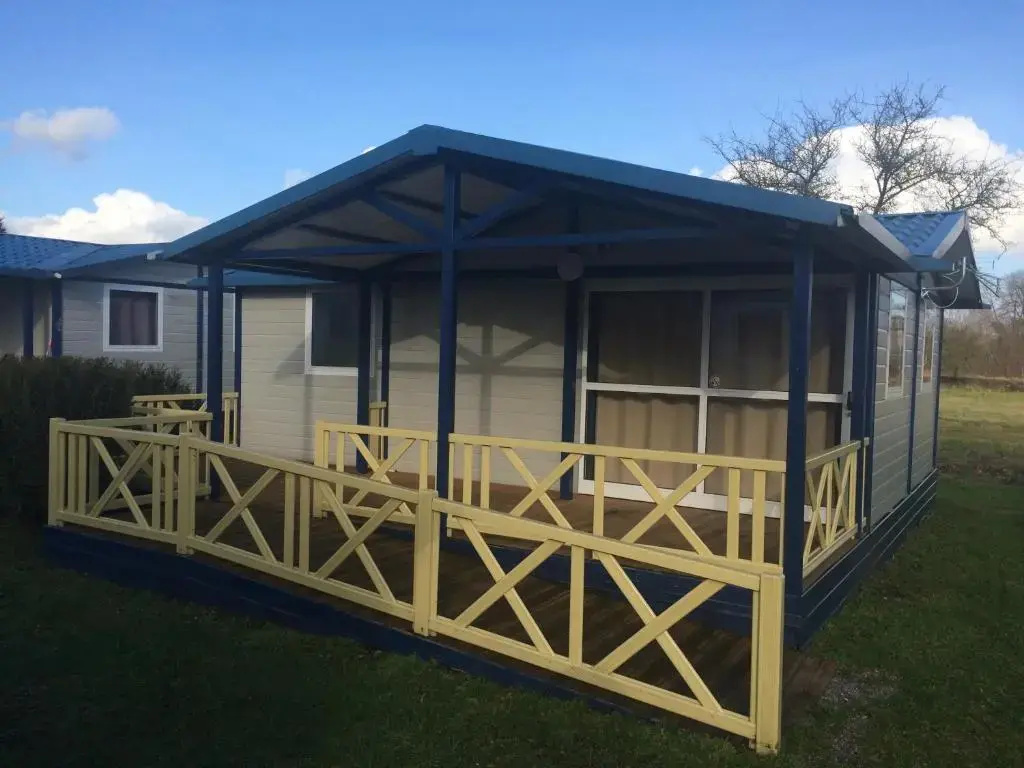Bungalow