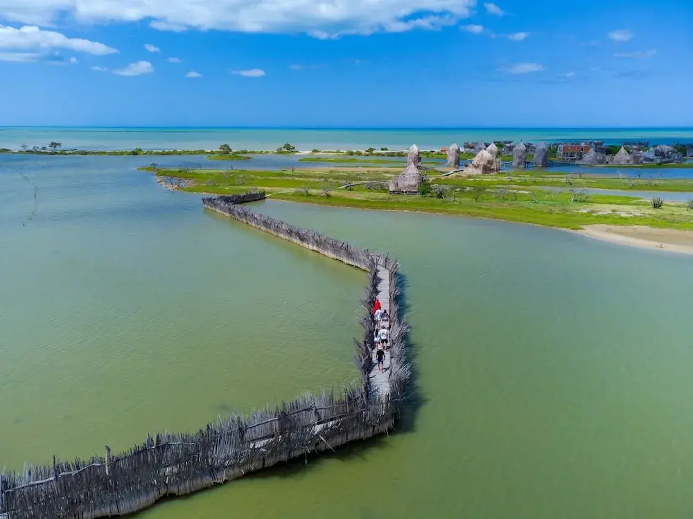 Beach & Waterfront
