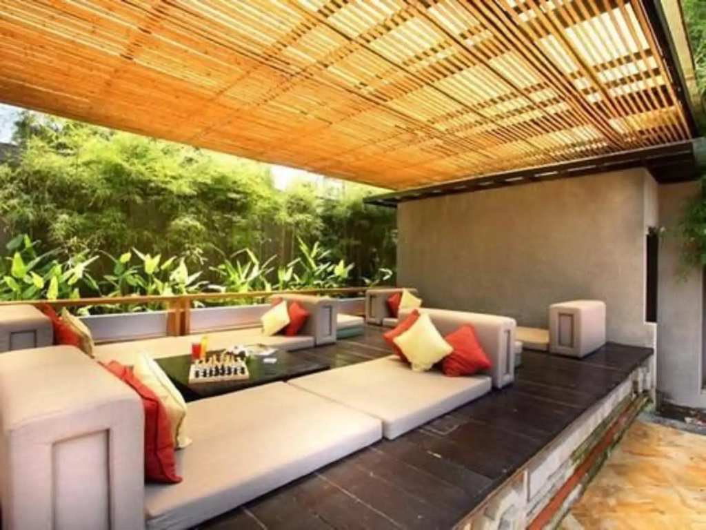 Balcony & Terrace
