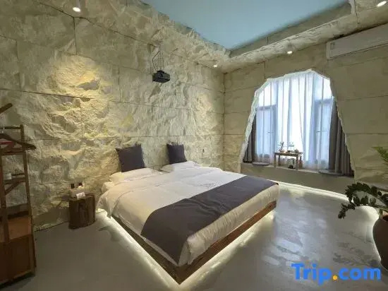 Premier room