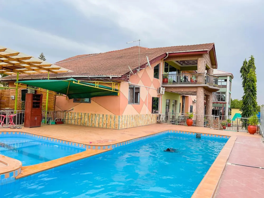 Triple Hill Hotel - Général