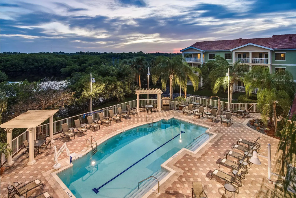 DoubleTree Suites by Hilton Naples - Général