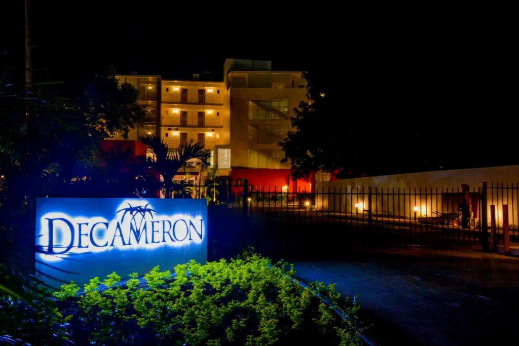 Grand Decameron Cornwall Beach, A Trademark All-Inclusive Resort