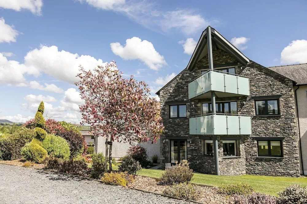 The Penthouse @ Carus Green