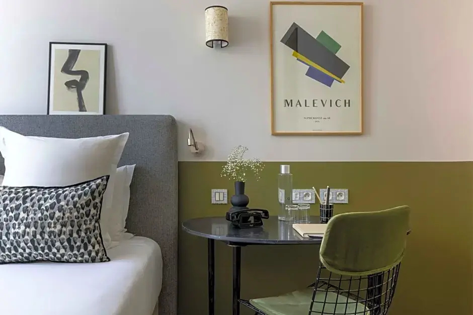 Le Petit Beaumarchais Hotel & Spa 49
