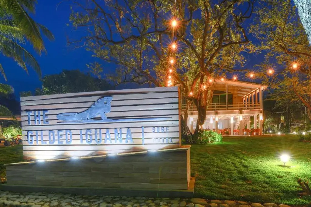 The Gilded Iguana Surf Hotel
