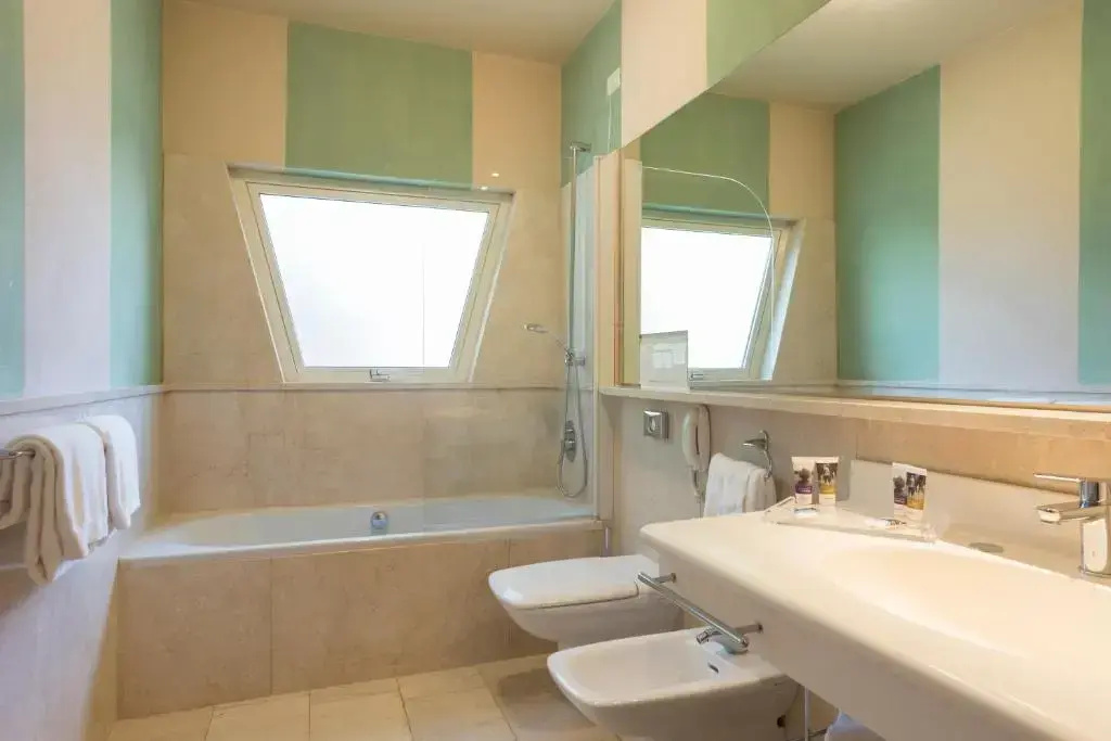 TH Tirrenia - Green Park Resort - Chambres