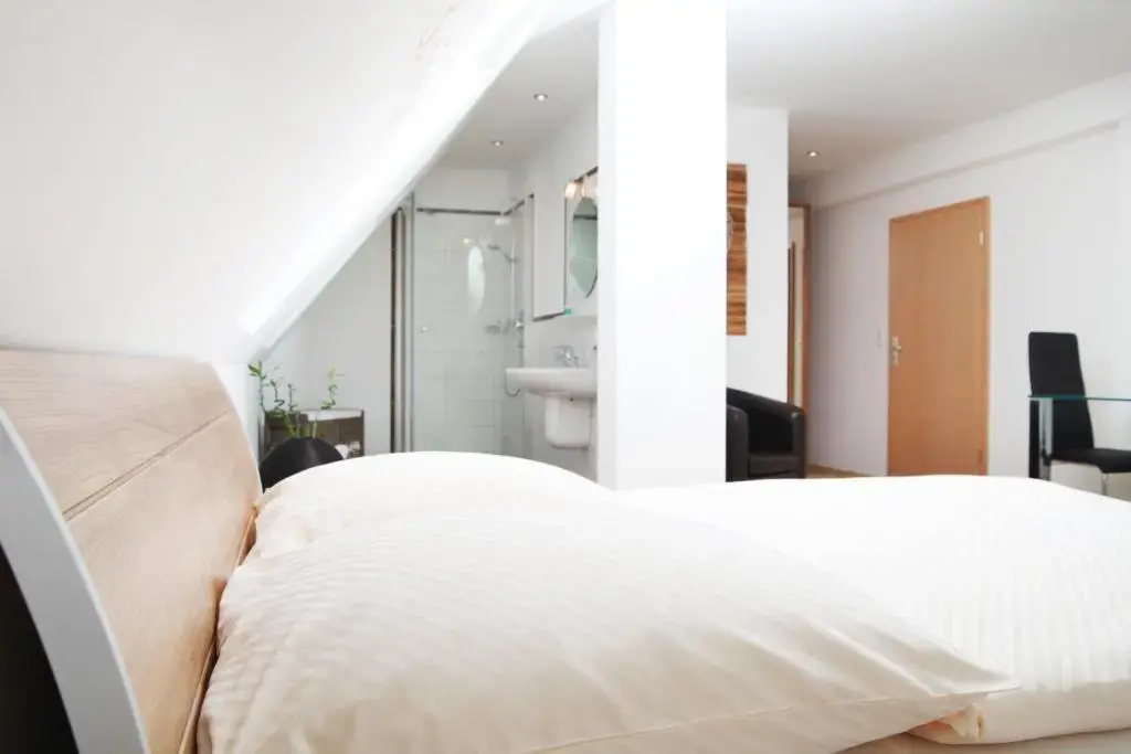 Hotel & Restaurant Zur Glocke - Chambres