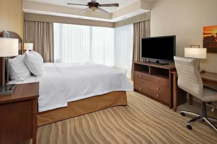 Homewood Suites by Hilton Halifax-Downtown - Chambres