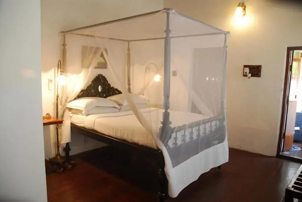 The Old Courtyard Hotel - Chambres