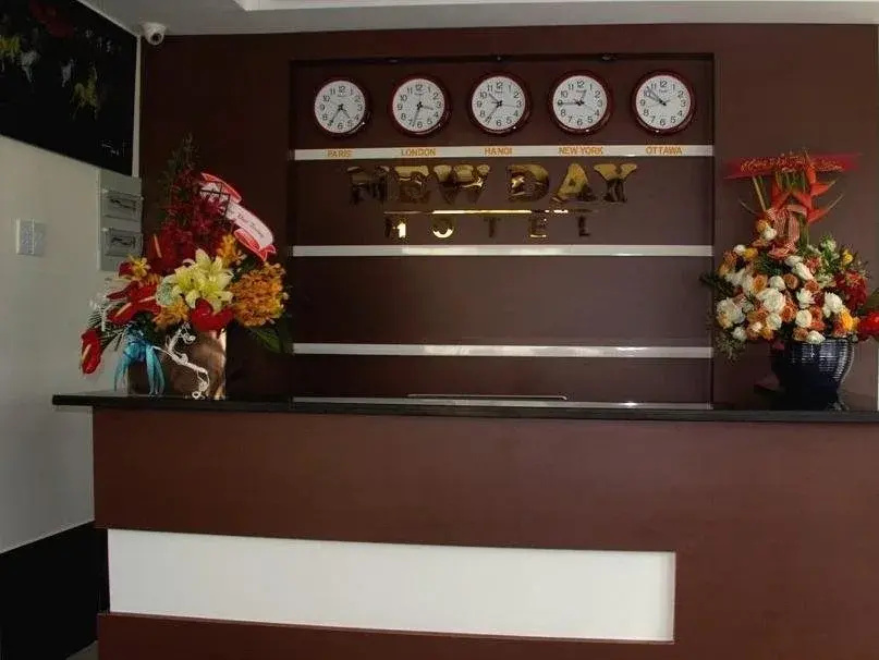 Lobby & Reception