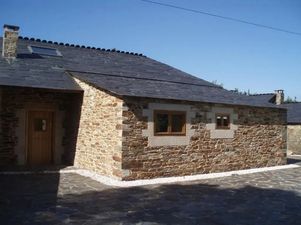 3 Bedrooms Cottage