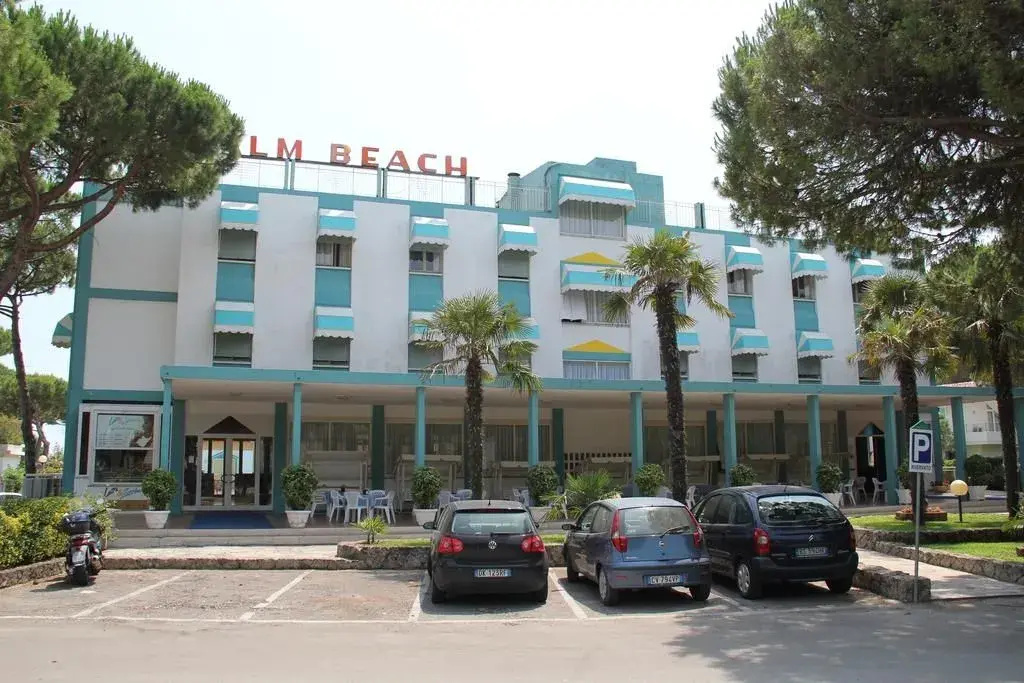 Palm Beach — photo 4
