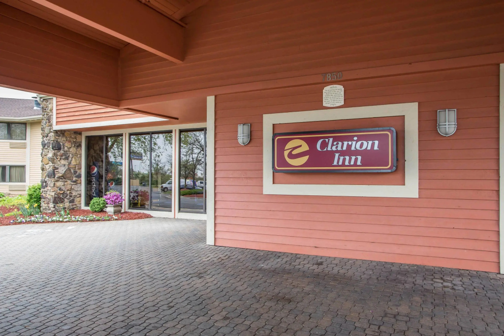 Howard Johnson by Wyndham Merrillville