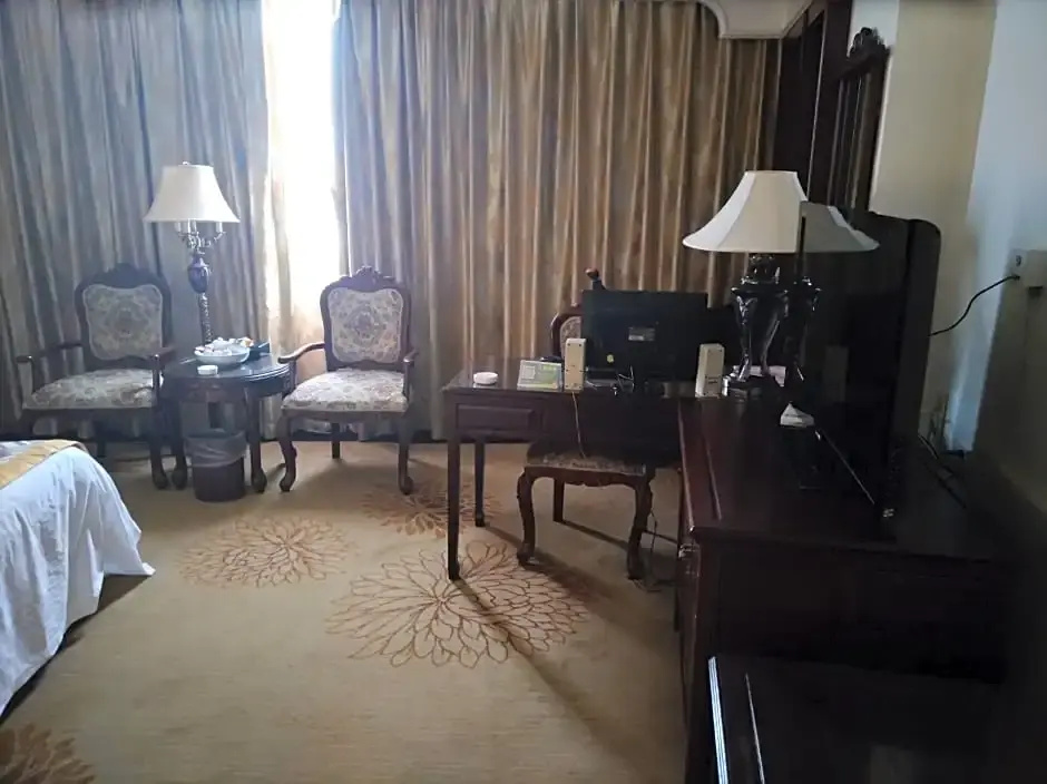 Jindu Crown Hotel - Chambres