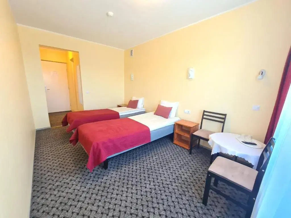 Standard Double room (twin beds)