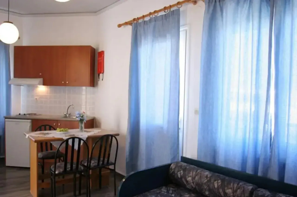 Lia Beachfront Apartments, ,