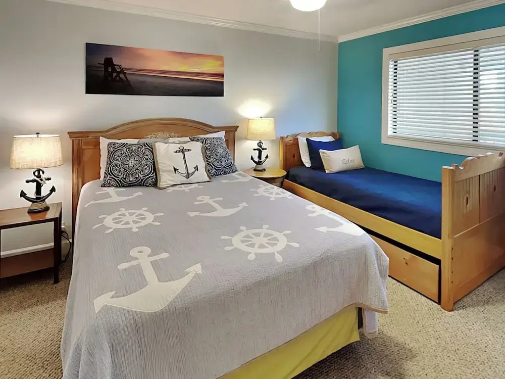 Standard room with balcony and with ocean view