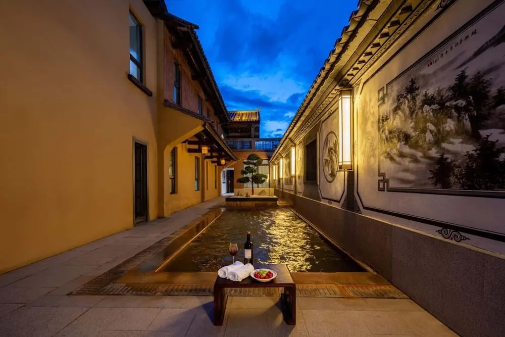 Aofeng Tangquan Secluded Villa