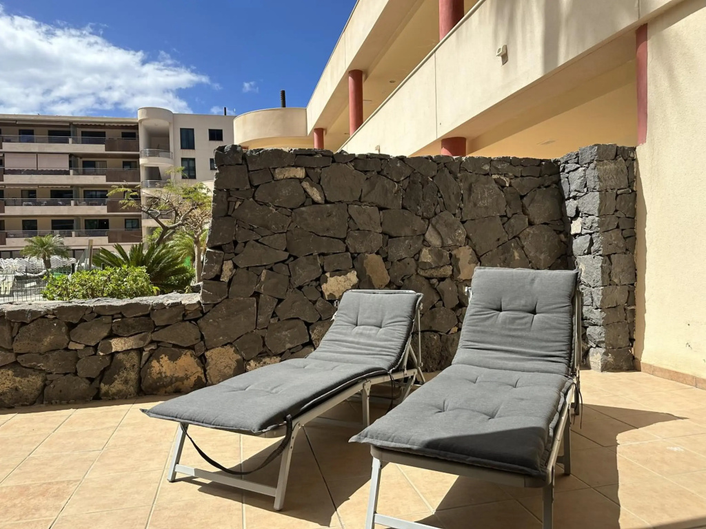 Balcon Los Gigantes B09 Free Wifi