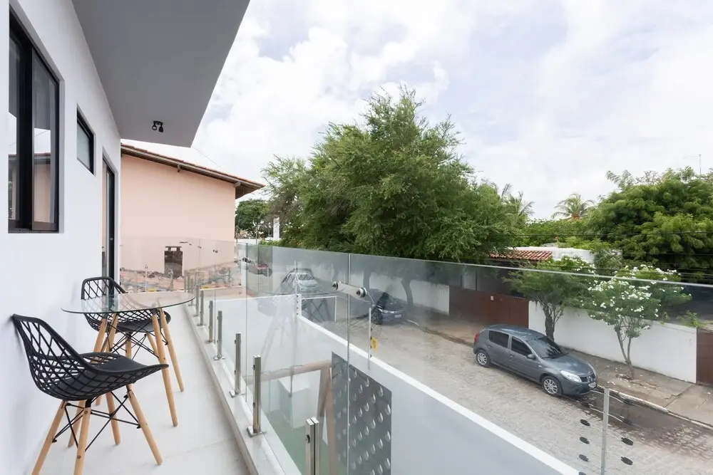 Balcony & Terrace