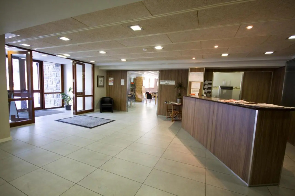 Hotel y Apartamentos SNO Isaba - Général