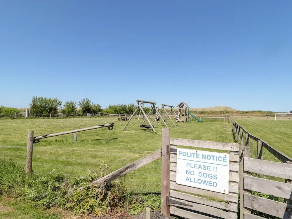 Rose Lodge