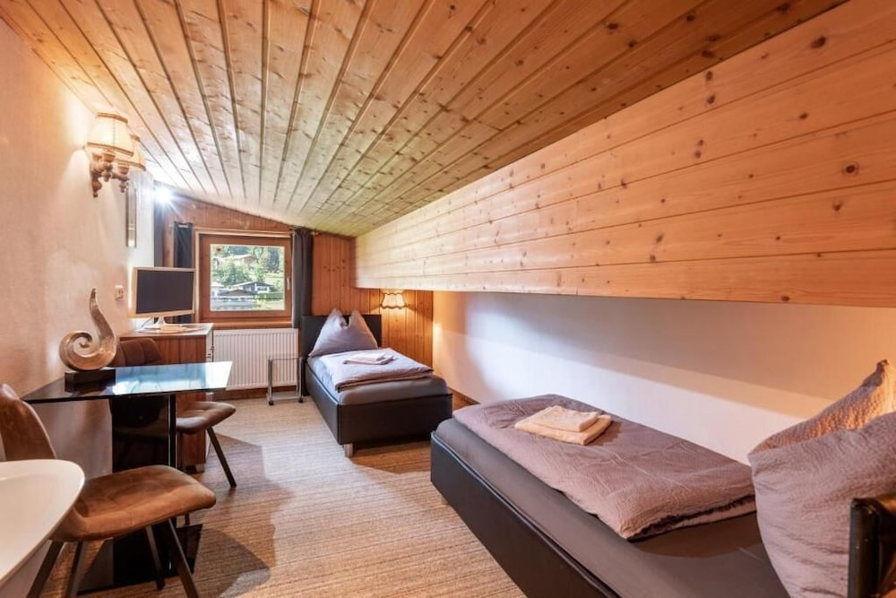 Pension Berta & Restaurant Franz - Chambres