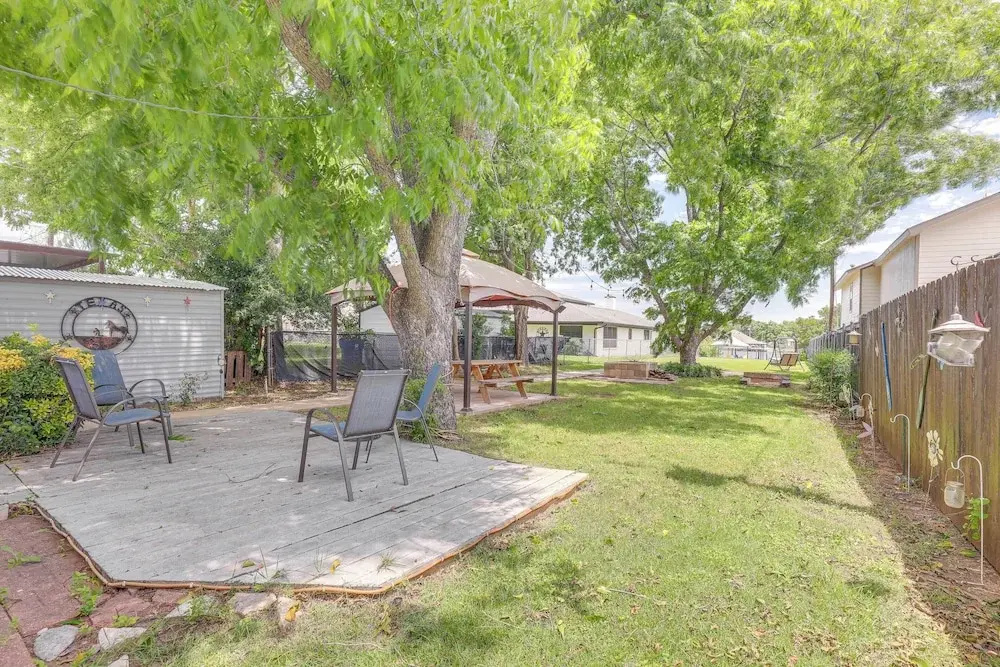 Riverfront Granbury Home w/ Patios & Boat Dock!