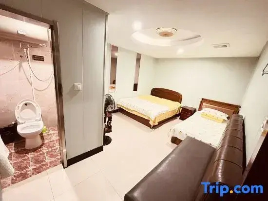 Standard Family room