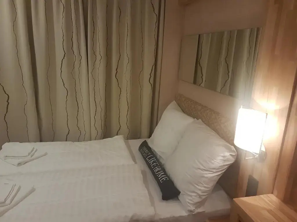 Elbgalerie Hotel - Chambres