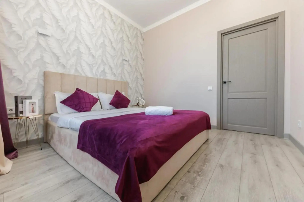 Apartments on Turan Avenue 50/2