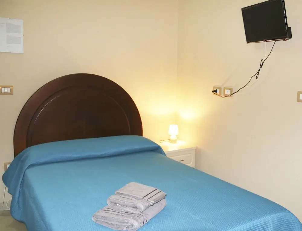 Sardinia Re Guest House