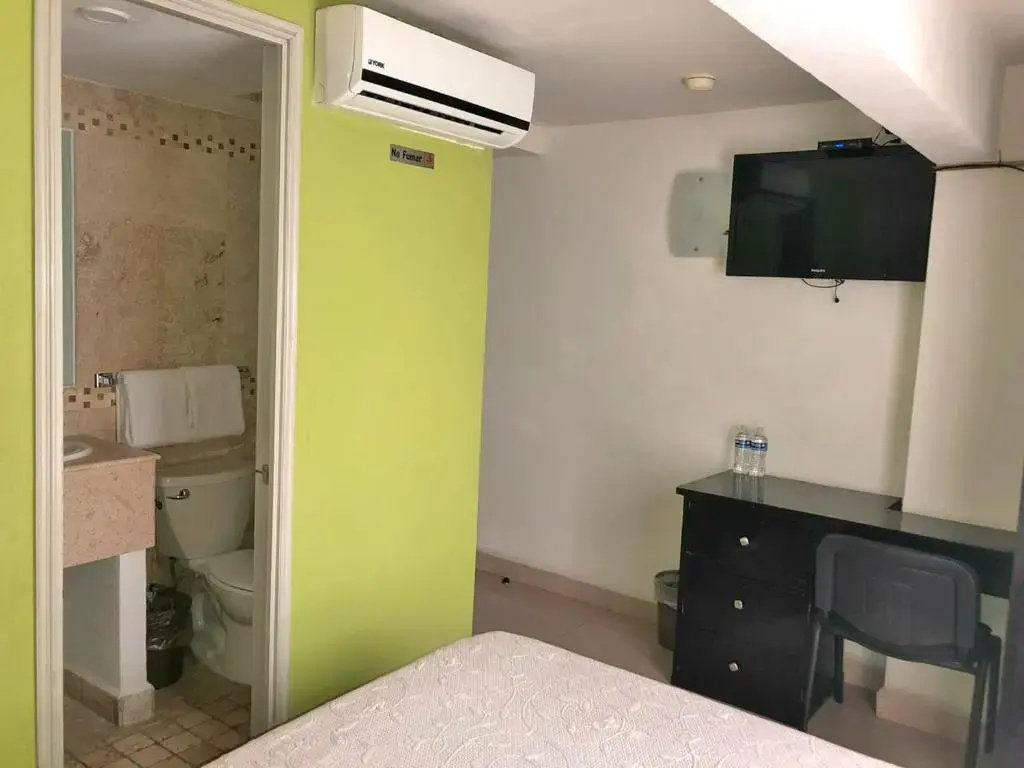 Standard Double room (full double bed)