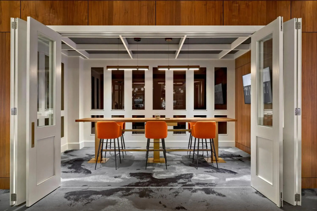 Courtyard by Marriott Calgary South - фото 15