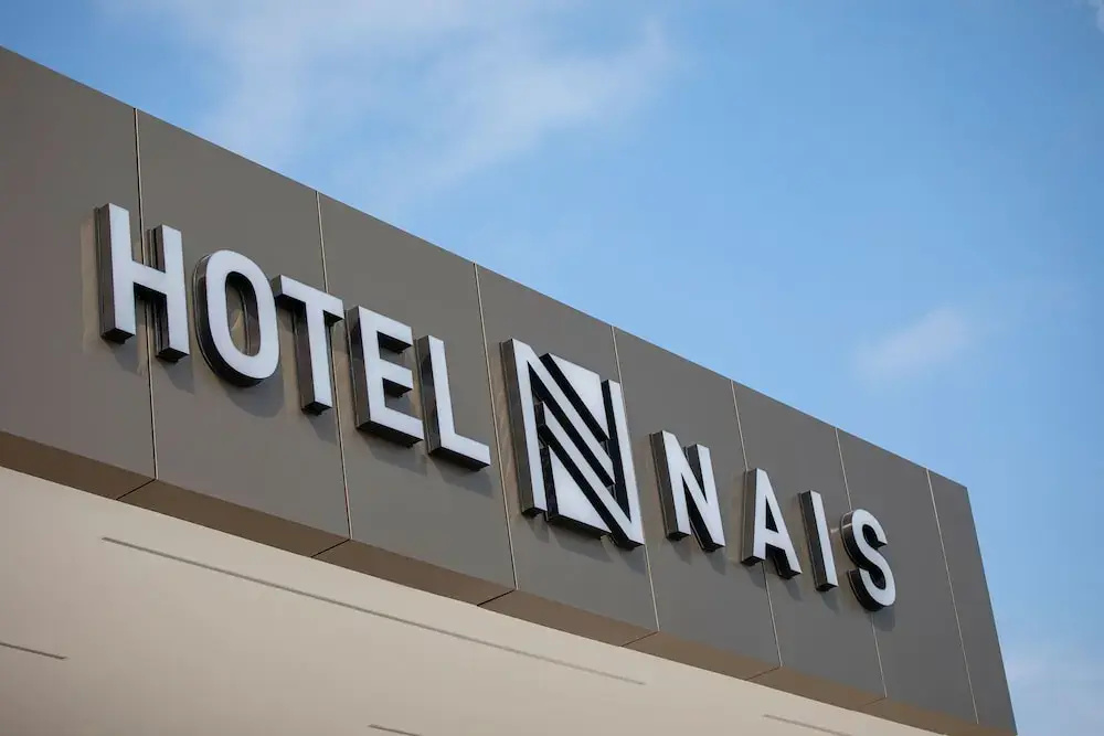 Hotel Nais