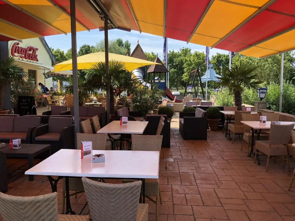 Highway Hotel - Général