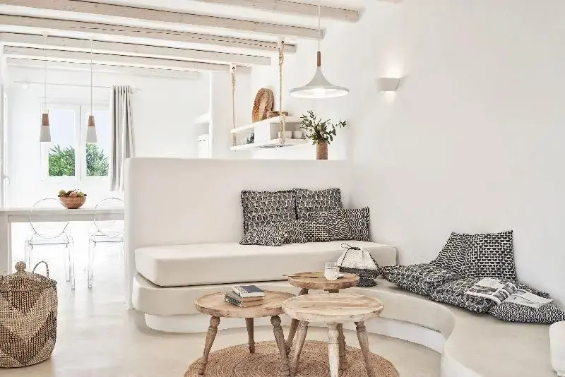 2 Bedrooms Villa with balcony