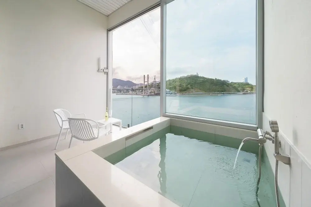 Hotel photo 30