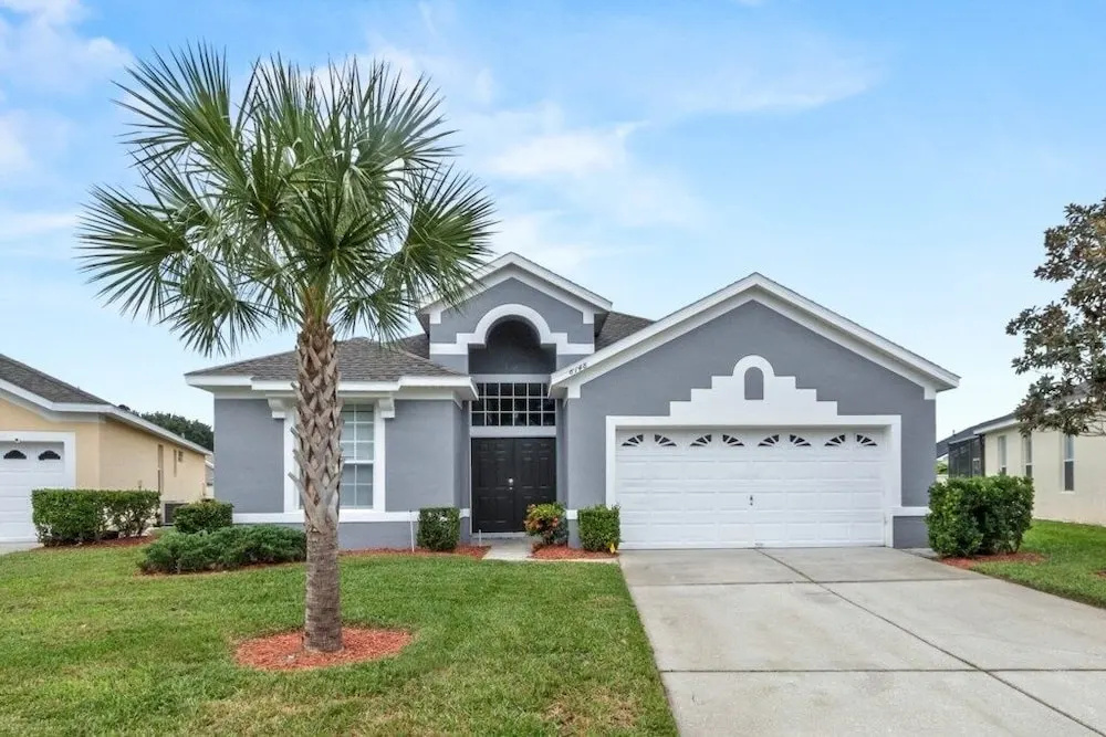 3br, 2ba Private Pool Villa, Just Steps Away From 3 Bedroom Villa by RedAwning